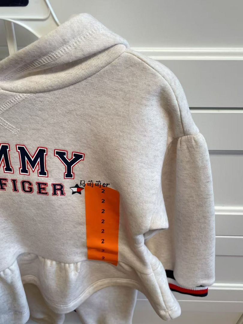 Tommy Hilfiger Tommy Logo Sweatshirt & Pant · A2652 — תמונה 15