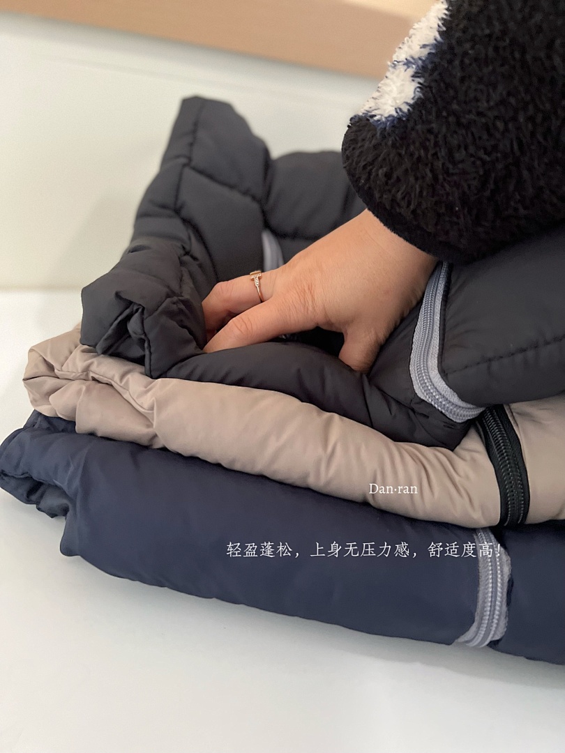 Nike Sportswear Club Puffer Vest · A2856 — תמונה 14