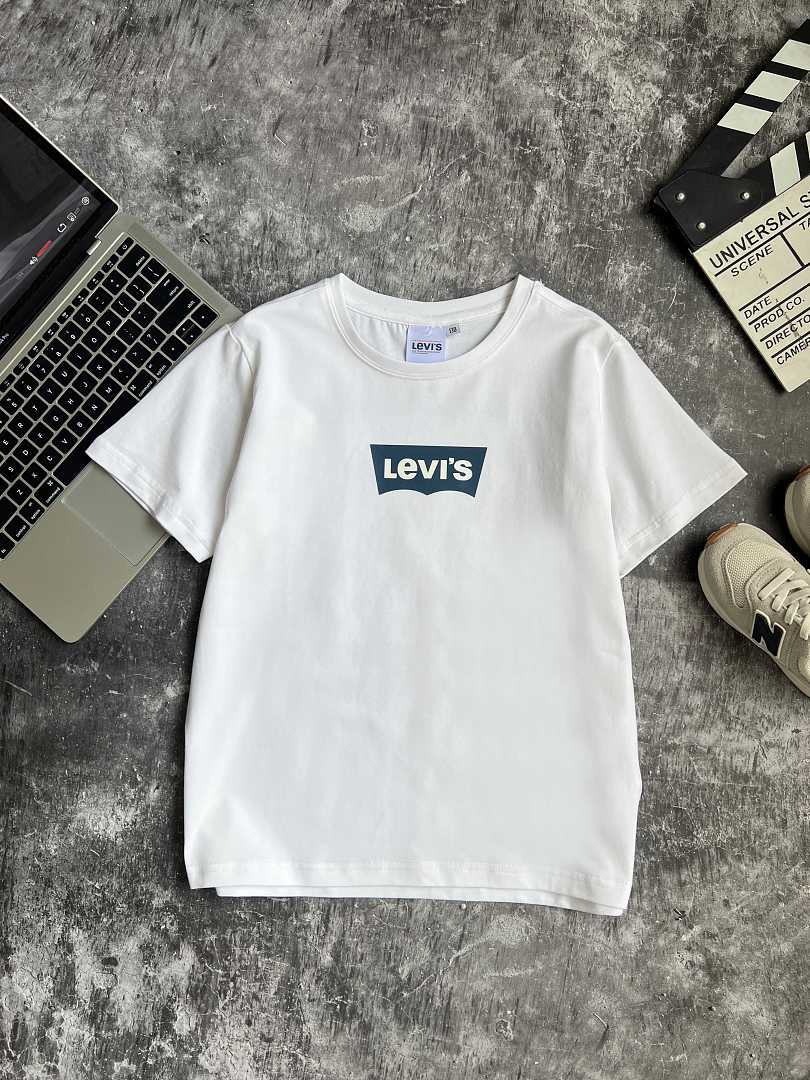 Levi's Graphic Logo Vintage Short Sleeve · A3213 — תמונה 21
