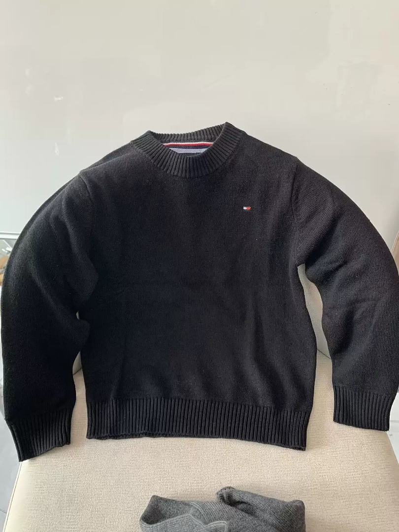 Tommy Hilfiger Classic Crewneck Sweater · A3401 — תמונה 18