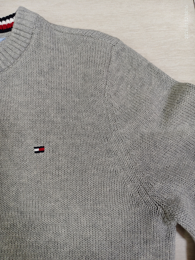 Tommy Hilfiger Essential Pure Lambswool Jumper · A2900 — תמונה 11