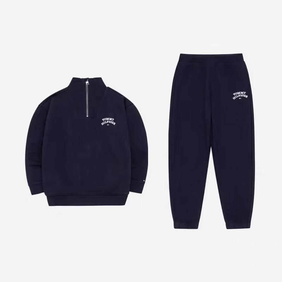 Tommy Hilfiger Tommy Logo Quarter-Zip Sweatshirt · A2653 — תמונה 6