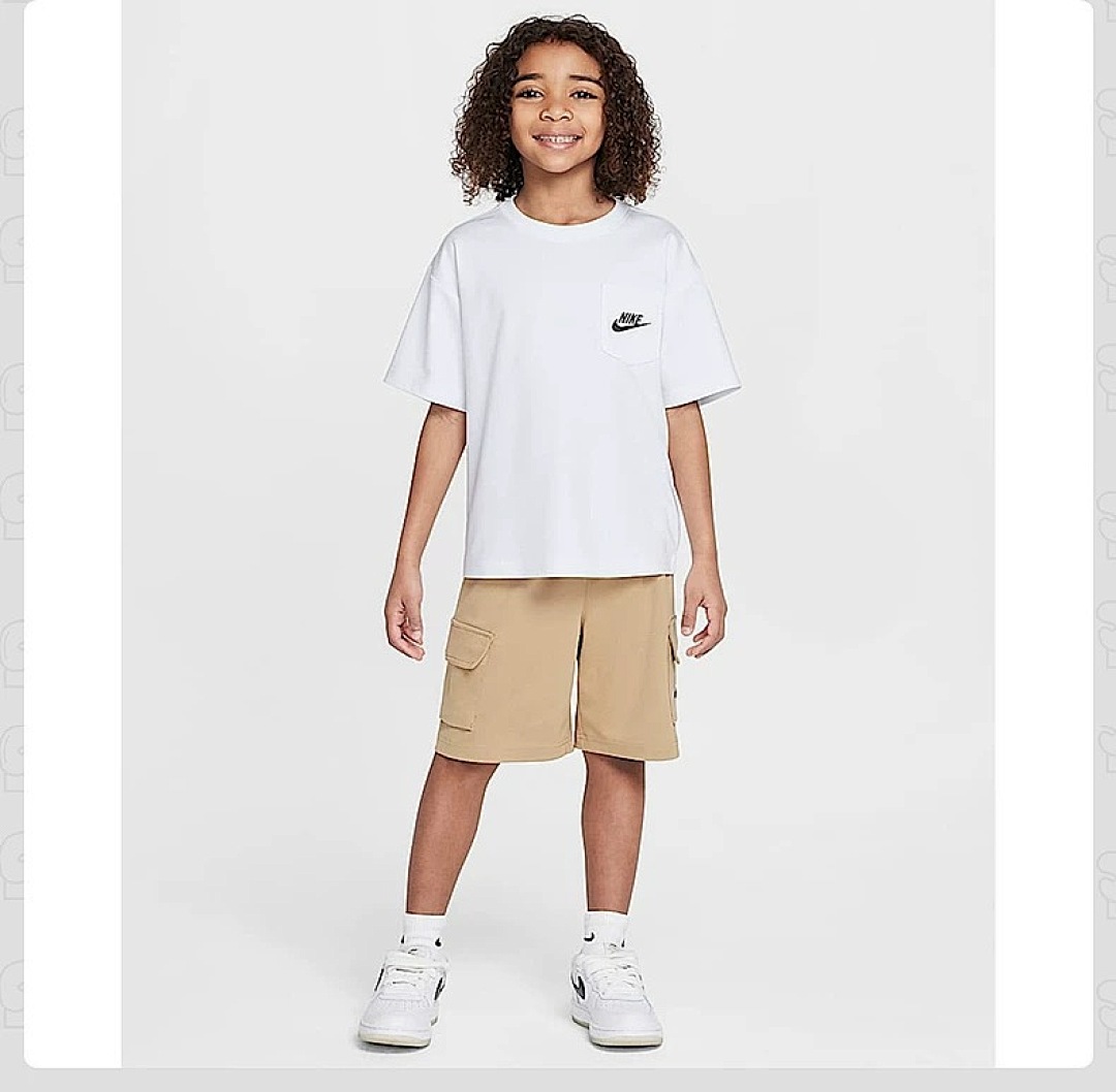 Nike Sportswear Big Kids' Pocket · A2999