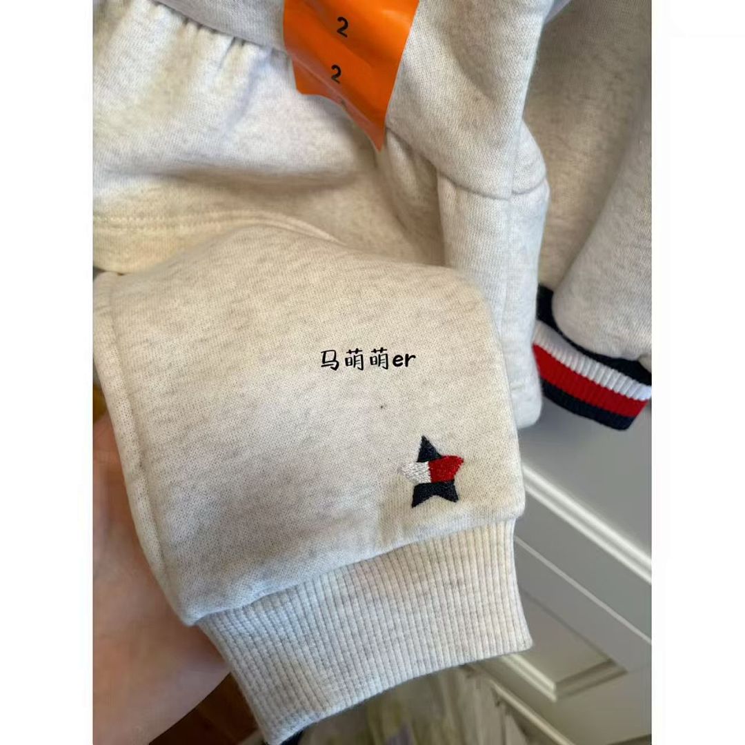 Tommy Hilfiger Tommy Logo Sweatshirt & Pant · A2652 — תמונה 17
