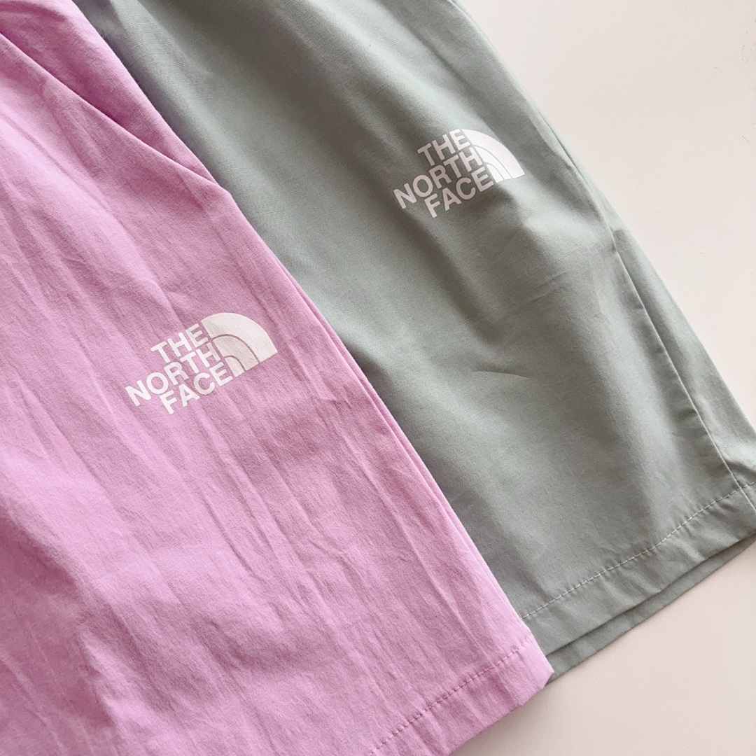 The North Face — סט חולצה ושורטס · A3032 — תמונה 7