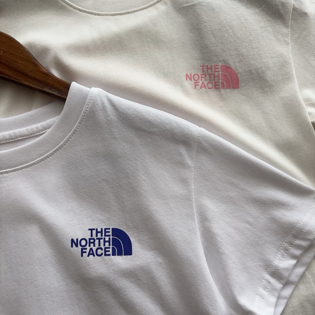 The North Face — סט חולצה ושורטס · A3032 — תמונה 11