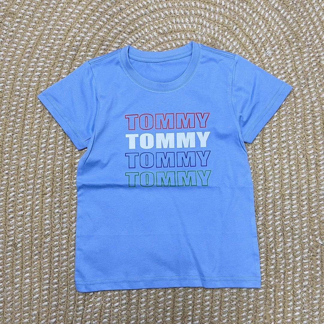 Tommy Hilfiger Varsity Tommy Logo T-Shirt · A2248 — תמונה 9