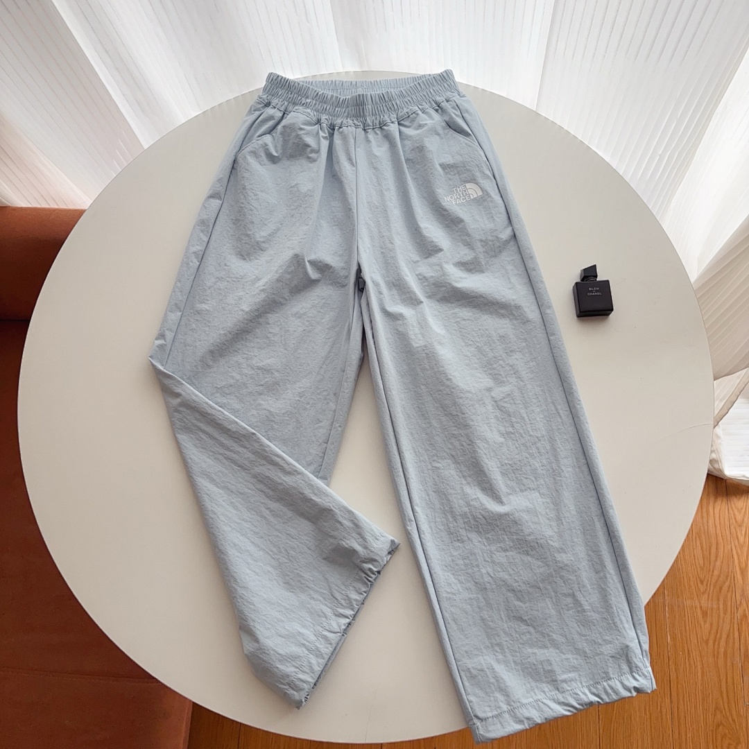 The North Face Easy Wind Trousers · A3036 — תמונה 10