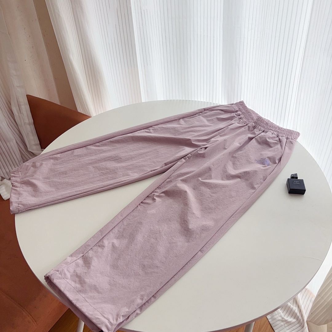The North Face Easy Wind Trousers · A3036 — תמונה 8