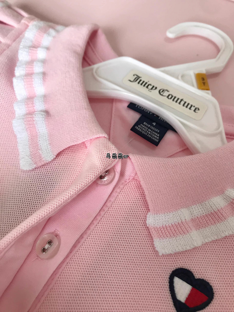 Tommy Hilfiger Sleeveless Pleated Polo Dress · A2394 — תמונה 10