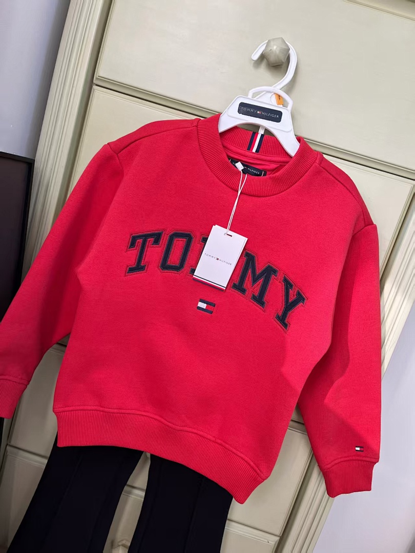 Tommy Hilfiger Varsity Tommy Logo Crewneck Sweatshirt · A2659 — תמונה 5