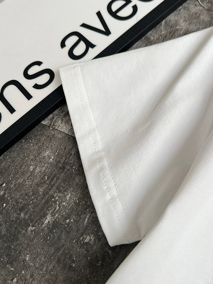 Levi's Classic Graphic T-shirt · A3027 — תמונה 21