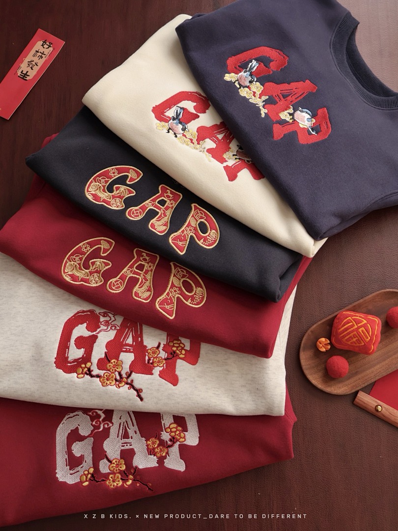 Gap Kids Graphic Logo Sweatshirt · A2889 — תמונה 50
