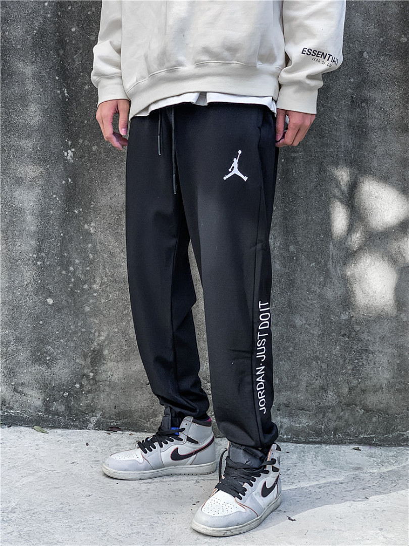 Air Jordan HE8308