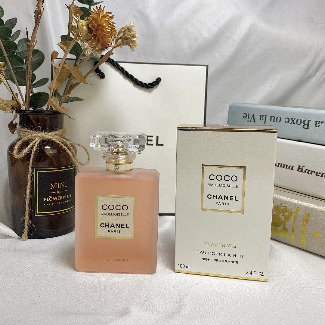 Chanel Coco Mademoiselle L'Eau Privée · 5960