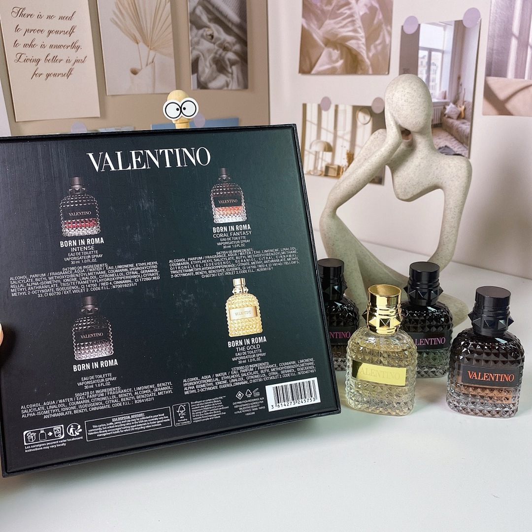 Valentino Born in Roma · 5595 — תמונה 5