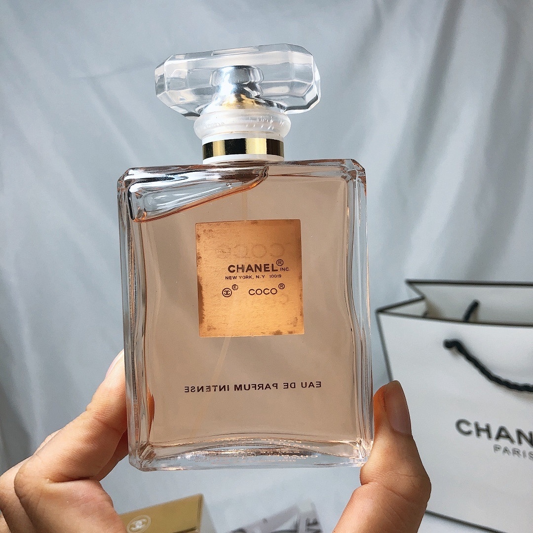Chanel Coco Mademoiselle Eau de Parfum · 5810 — תמונה 8
