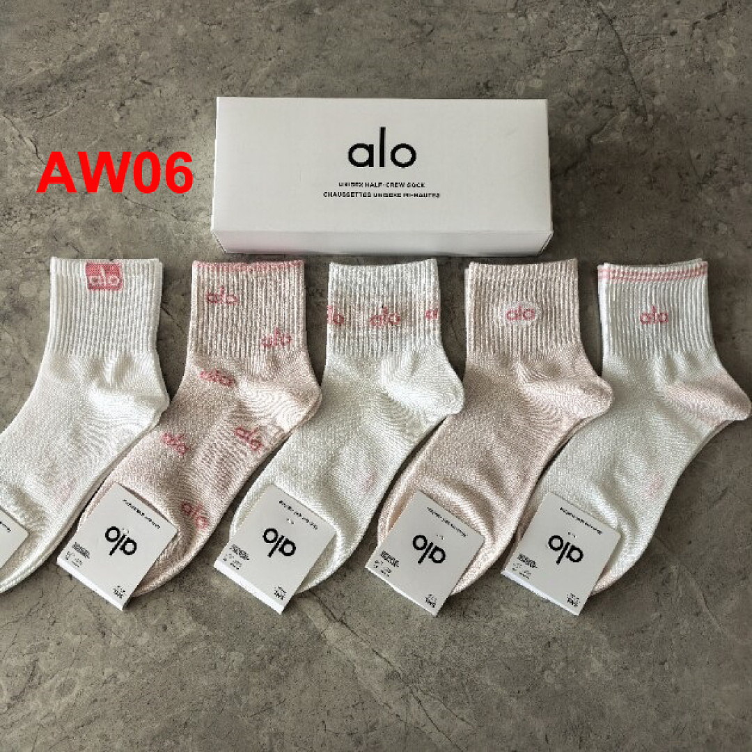 Alo Unisex Half-Crew Throwback Sock · A3224 — תמונה 23