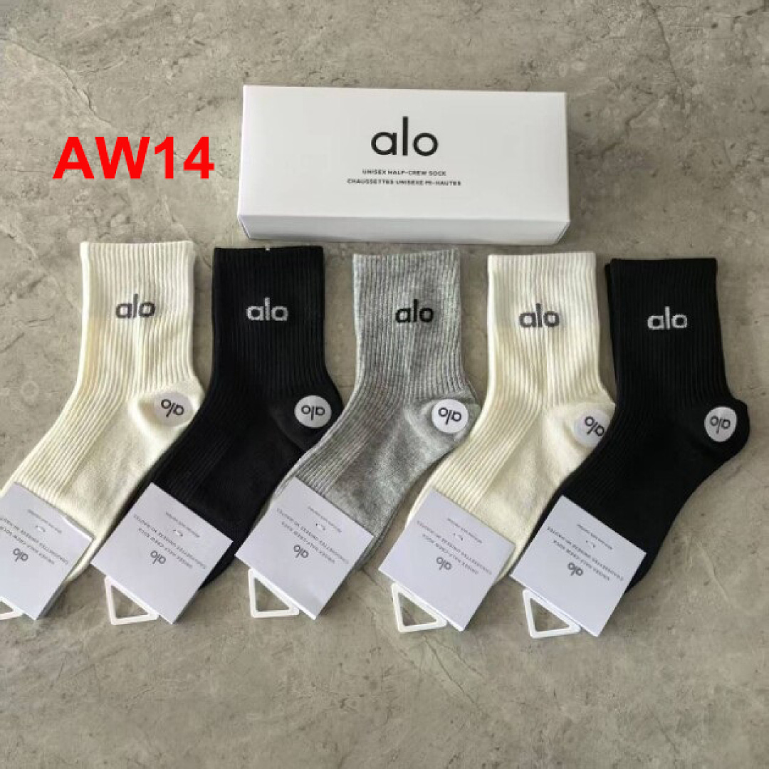 Alo Unisex Half-Crew Throwback Sock · A3224 — תמונה 16