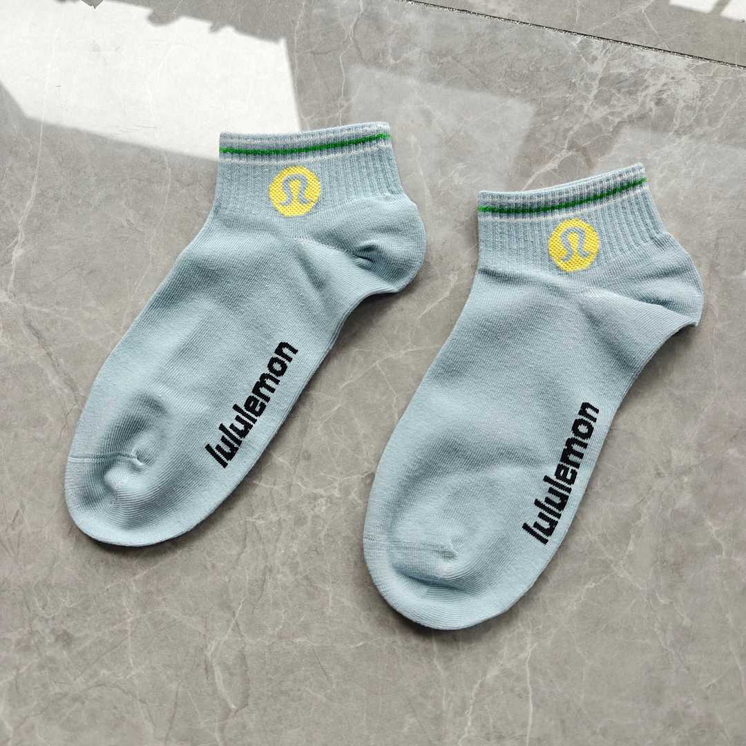 Lululemon Daily Essential Crew Socks · A3041 — תמונה 7