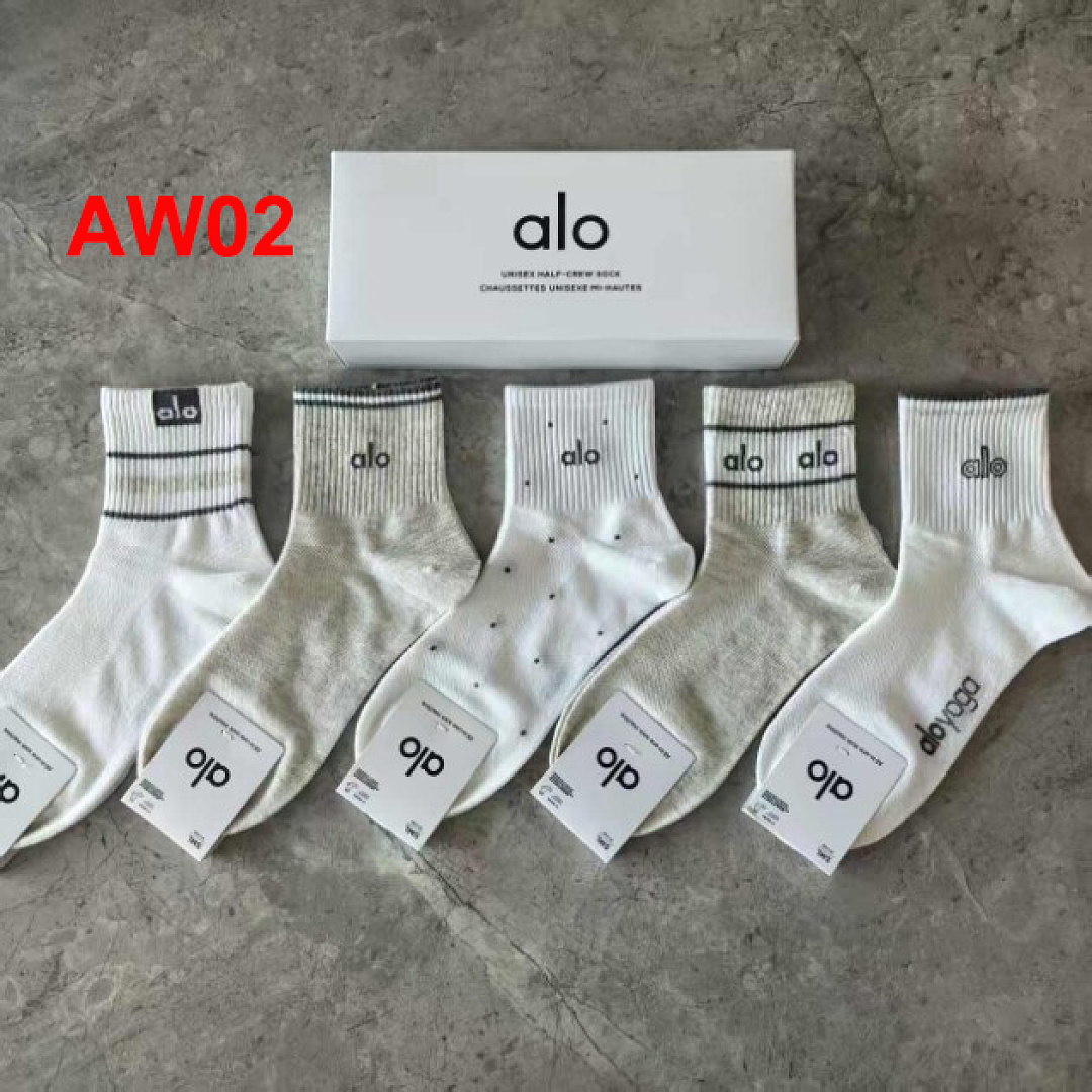 Alo Unisex Half-Crew Throwback Sock · A3224 — תמונה 27