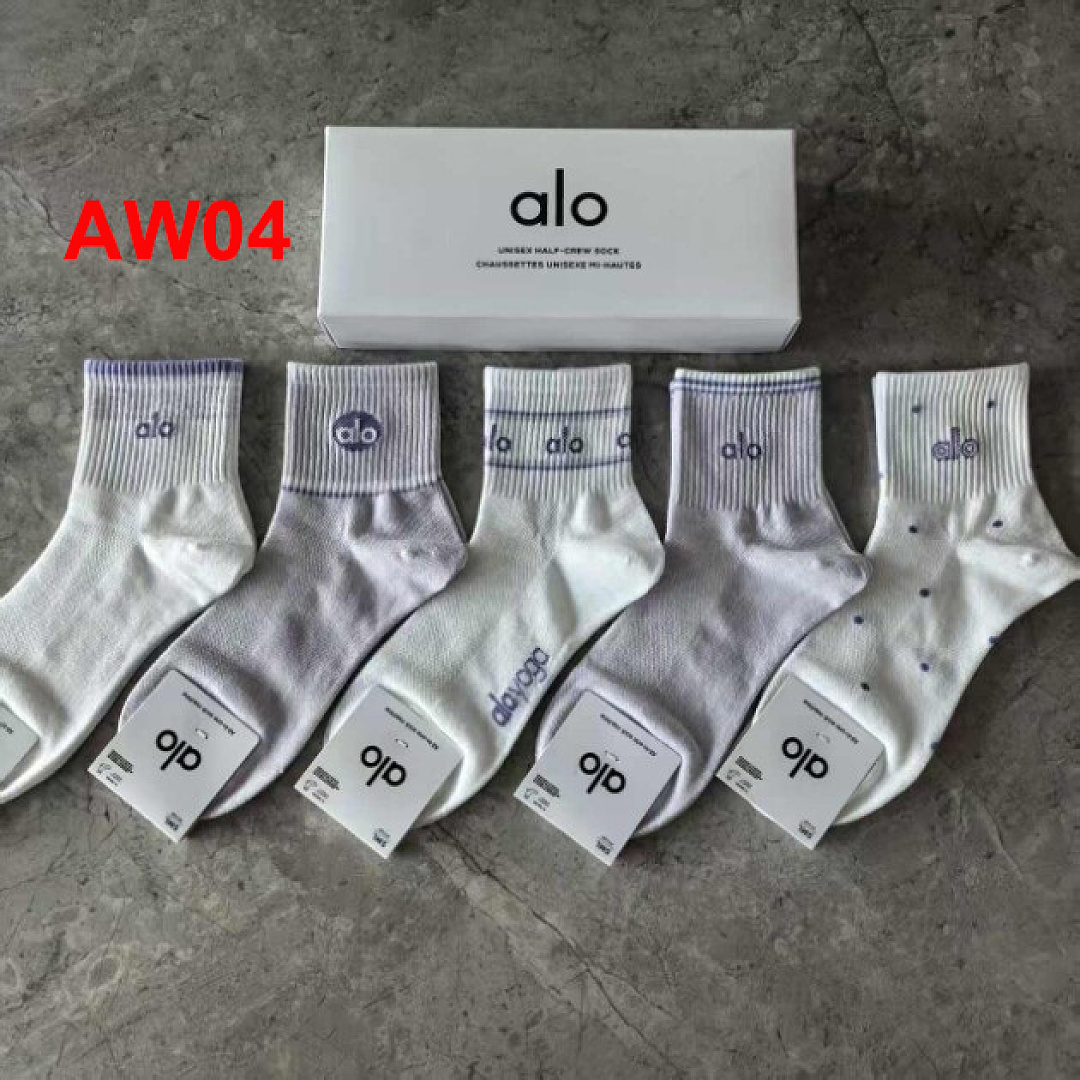 Alo Unisex Half-Crew Throwback Sock · A3224 — תמונה 25