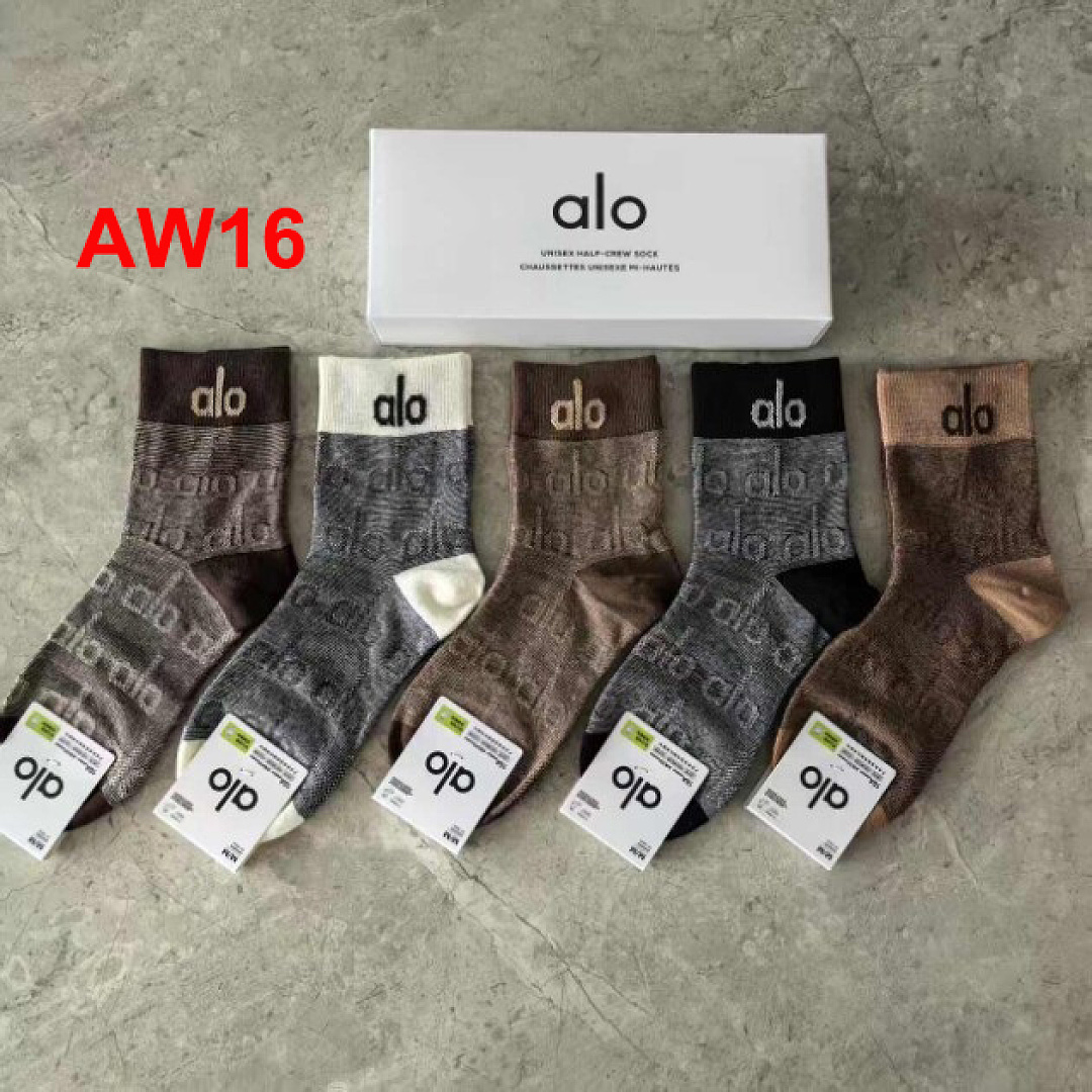 Alo Unisex Half-Crew Throwback Sock · A3224 — תמונה 14