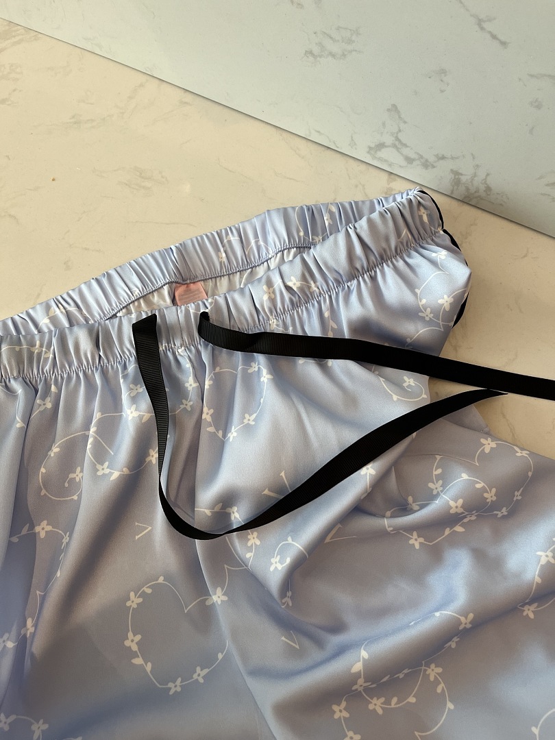 Victoria's Secret Signature Satin Short Pajama Set · A3061 — תמונה 6