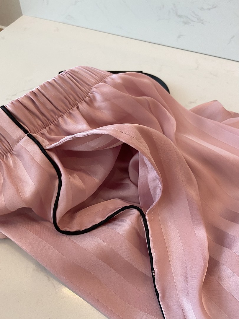 Victoria's Secret Signature Satin Short Pajama Set · A3061 — תמונה 32