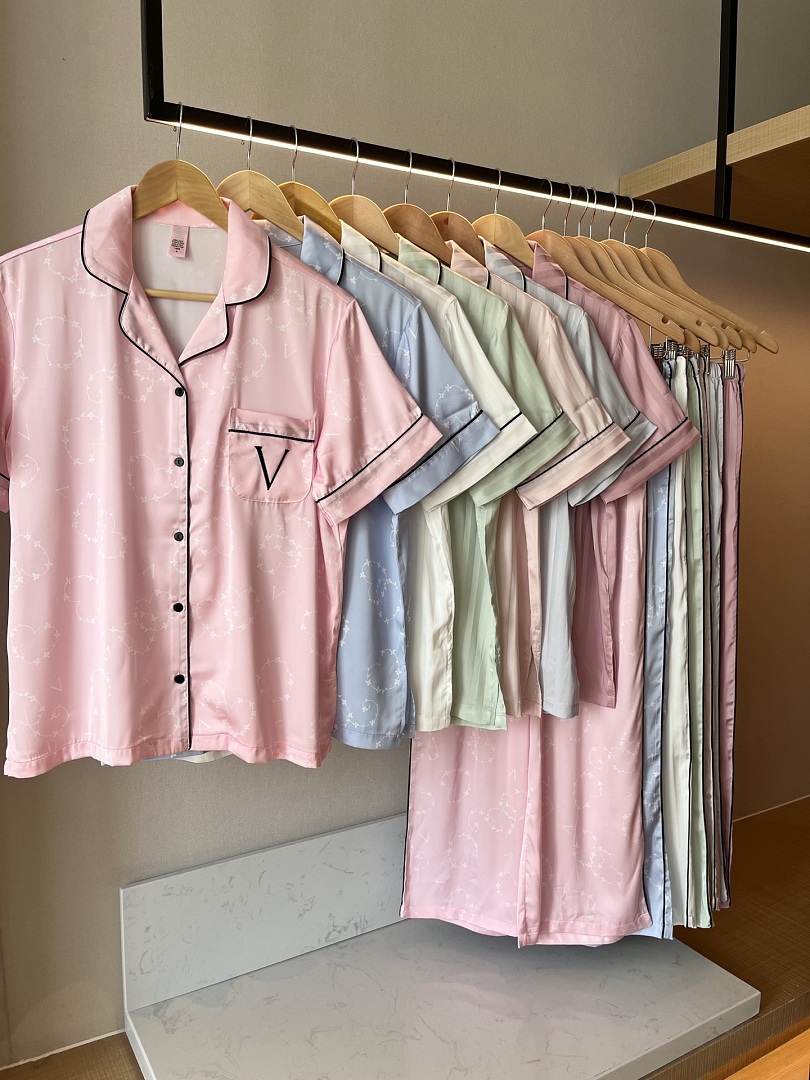 Victoria's Secret Signature Satin Short Pajama Set · A3061 — תמונה 69