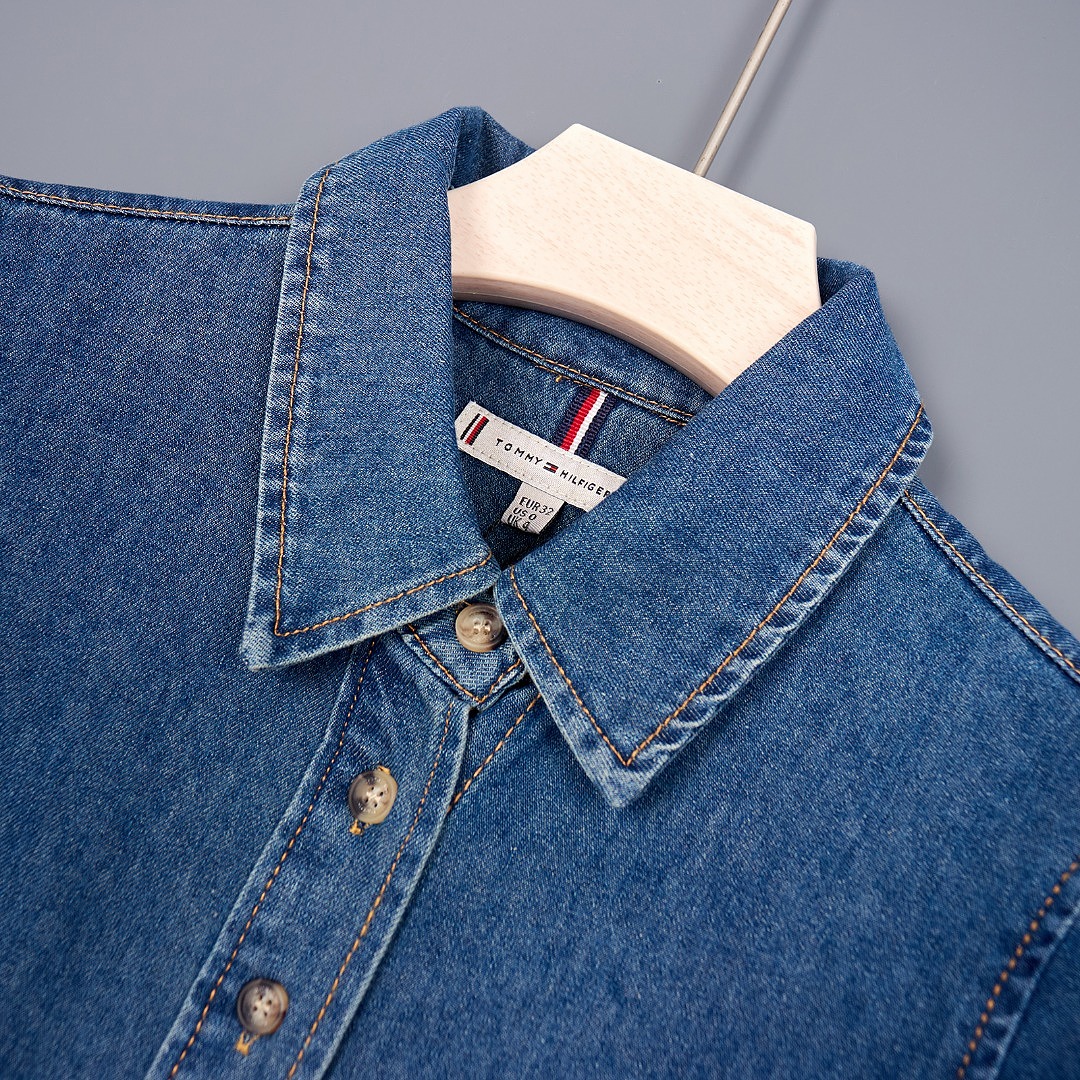 Tommy Hilfiger — שמלת ג'ינס · A3413 — תמונה 9